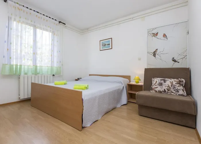 Vinez 7471a * Labin (Istria)